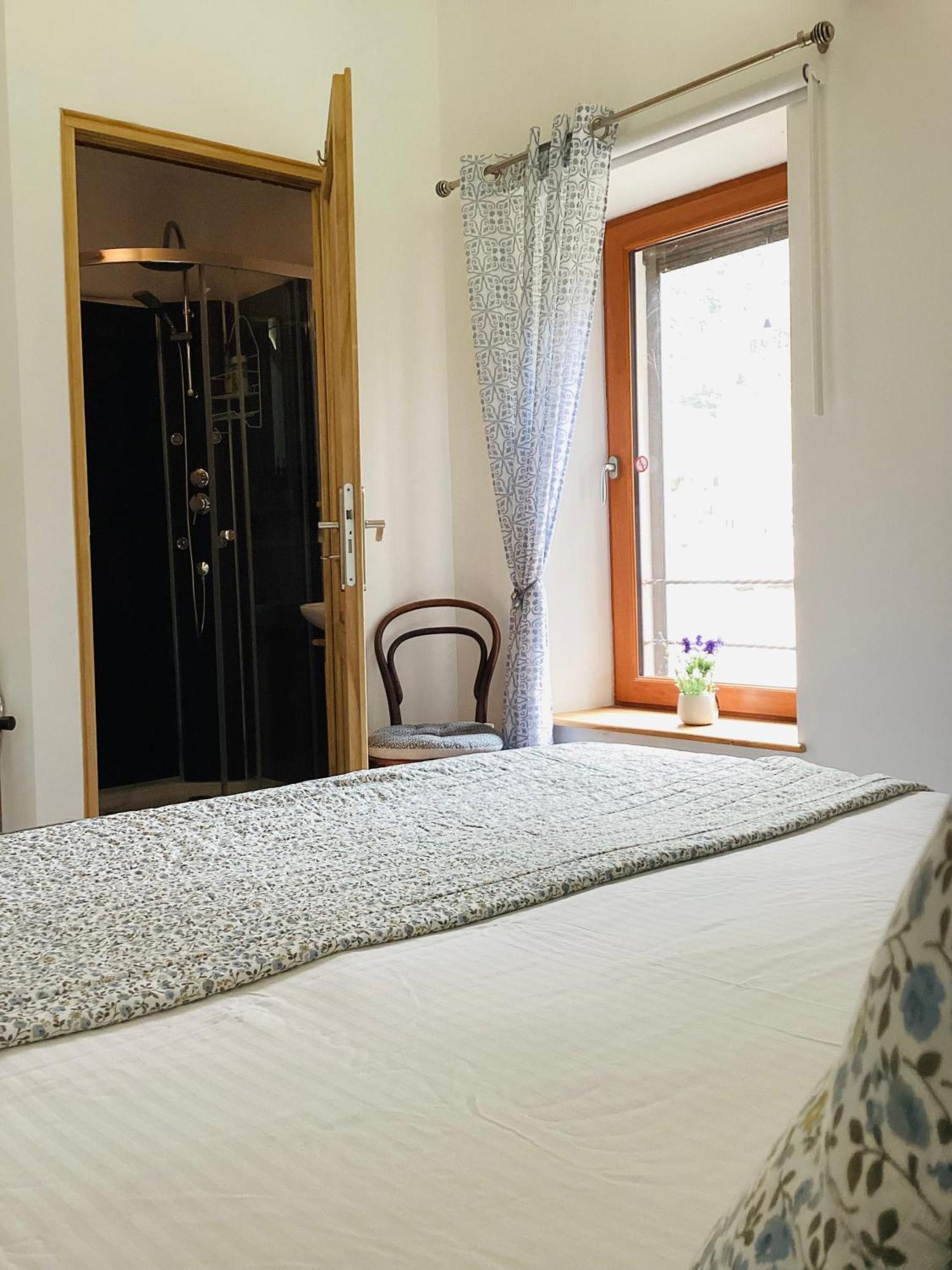 Aude Escape Bed & Breakfast Saint-Martin-Lys Екстериор снимка