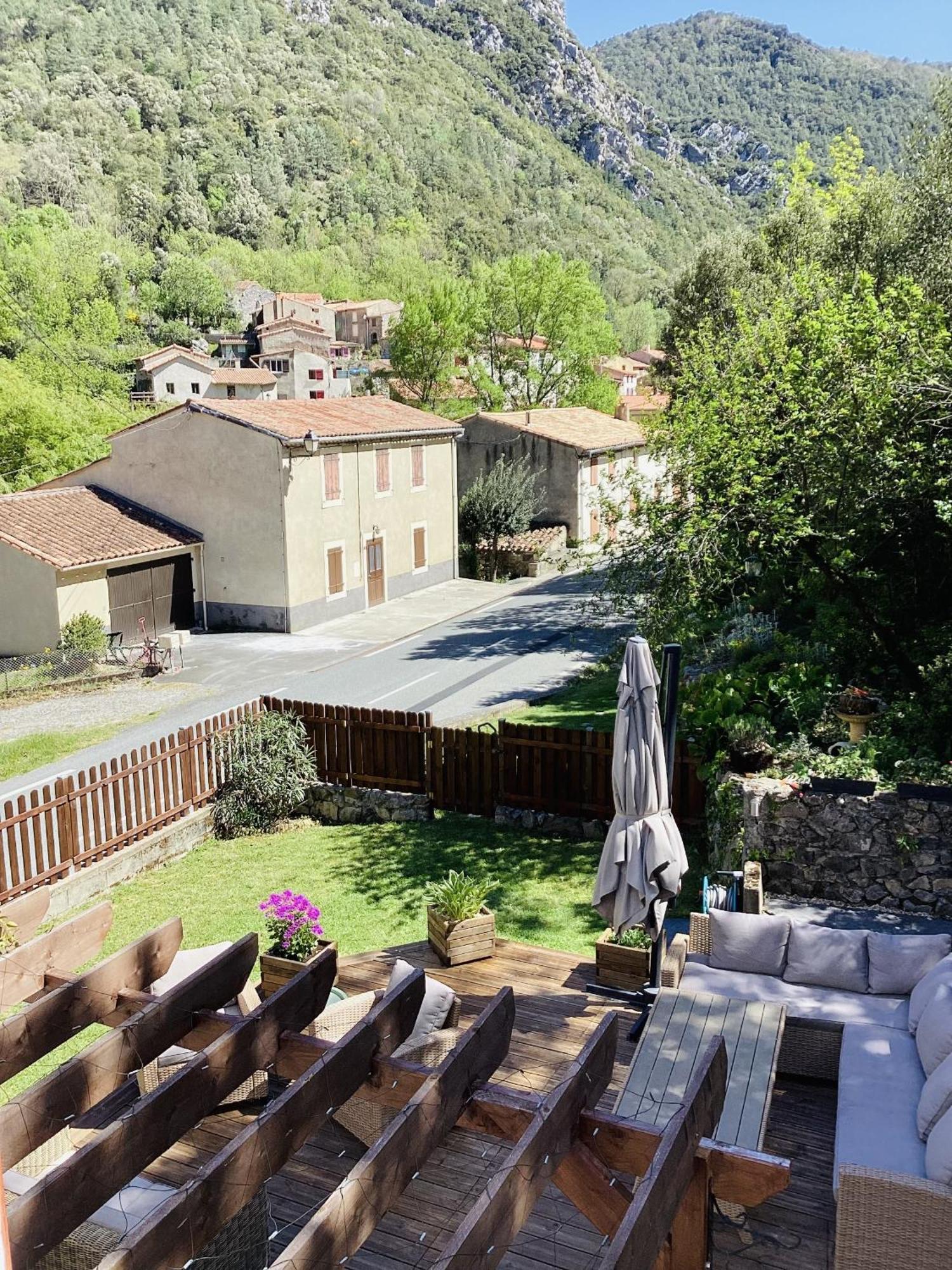 Aude Escape Bed & Breakfast Saint-Martin-Lys Екстериор снимка